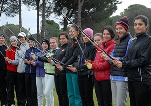 Kadınlar Golf Milli Takımı Antalya'da kampa girdi